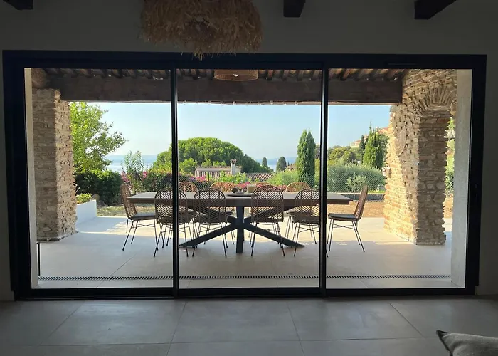 Villa La Cigalière à 5 Minutes De La à Pied